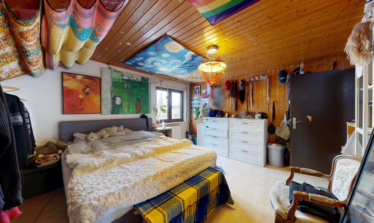 chambre avec inside property, natural light, et lumière naturelle