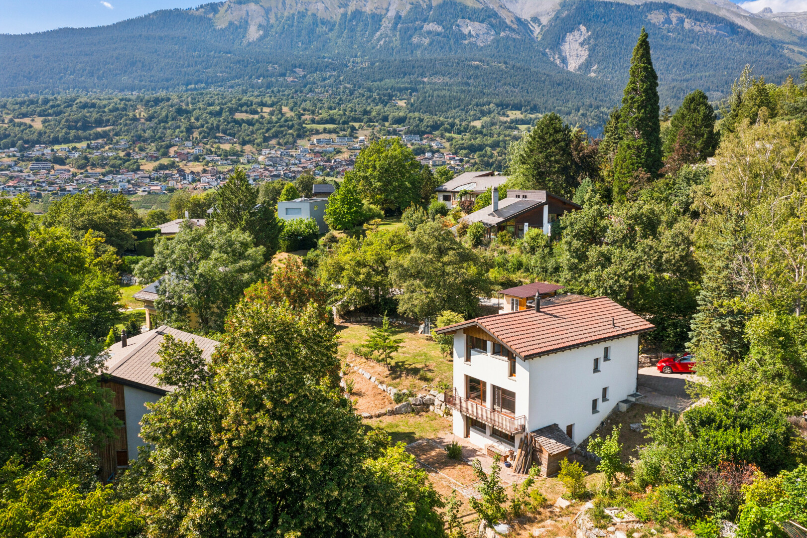 vue sur la montagne avec vue sur la montagne et mountain view