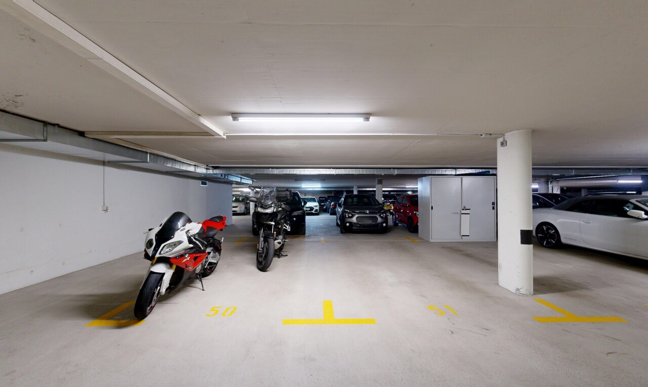 parken mit parkgarage und inside community