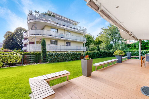 außenansicht mit day time