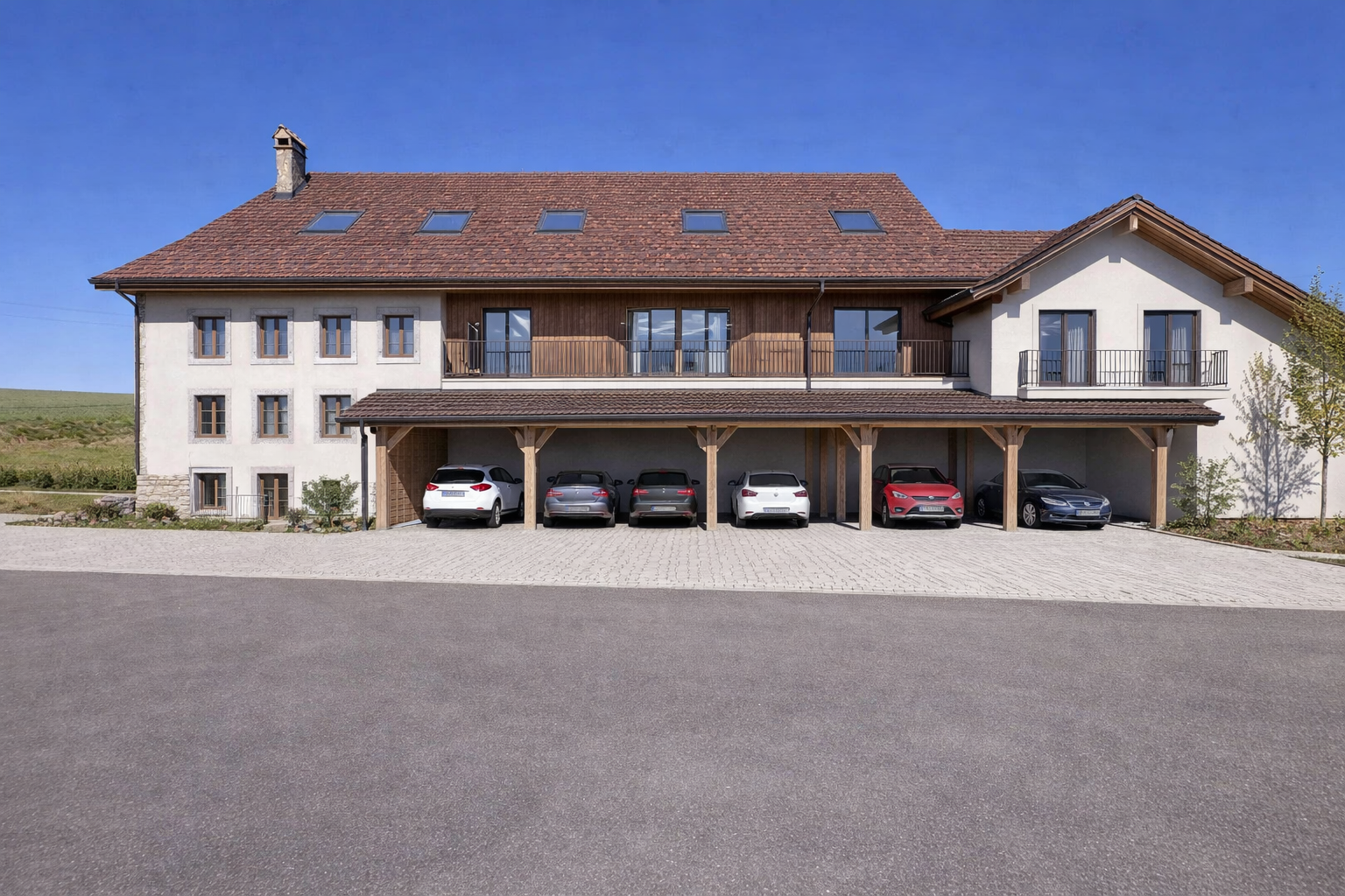 façade avec property visible, day time, cheminée, et pelouse