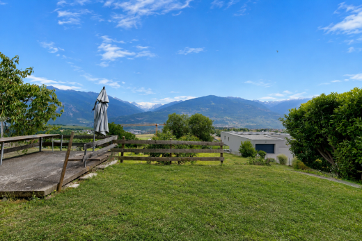 :property_type  à vendre à Valais Savièse