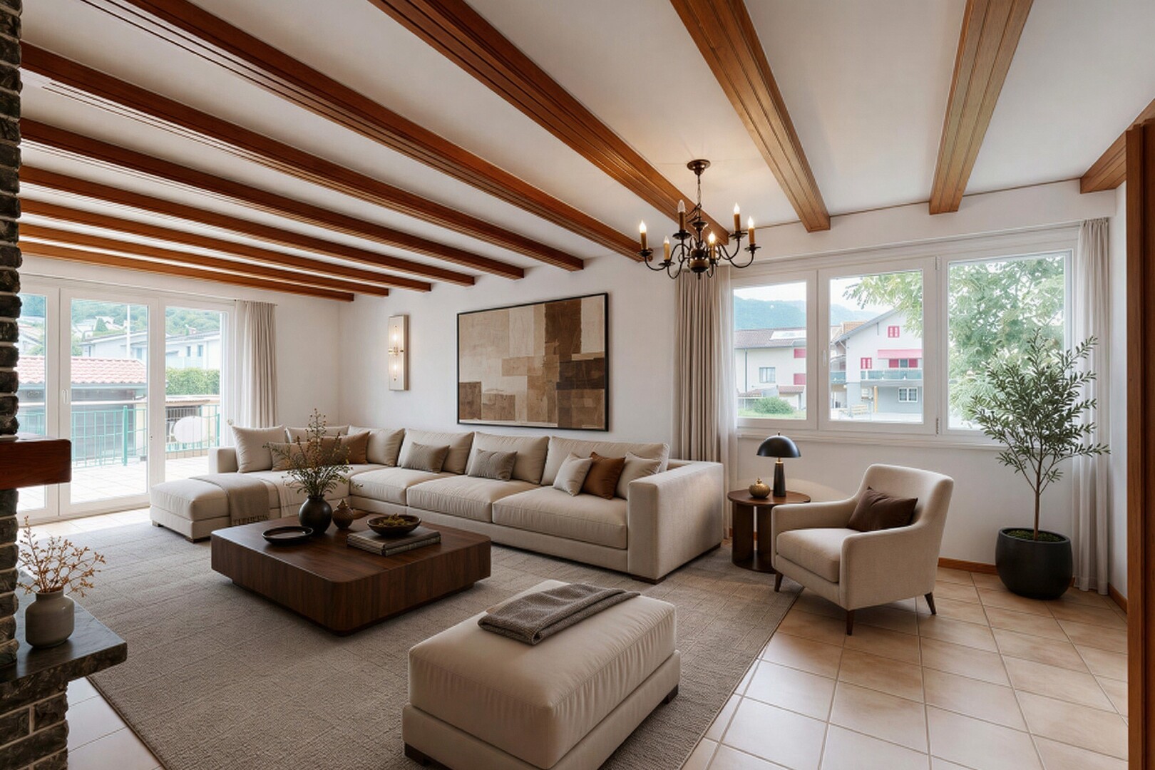pièce vide avec beamed ceiling, plafond à poutres, high end ceiling, drywall, et cloison sèche