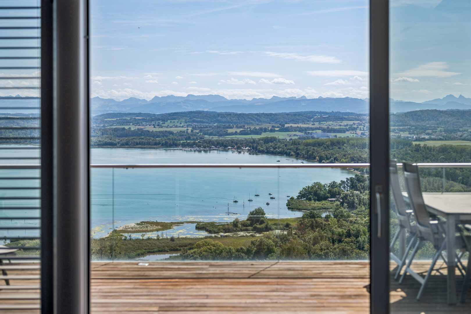 seesicht mit water view, seesicht, day time, und view focus