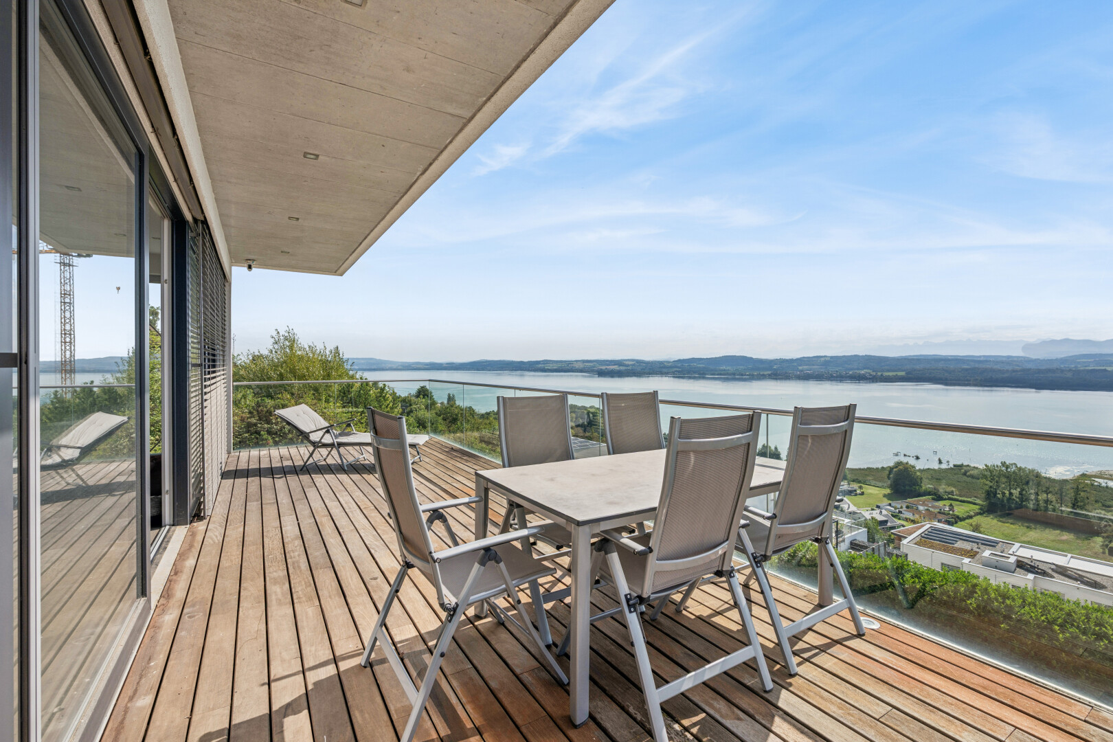 terrasse mit water view, view focus, seesicht, deck, und from property