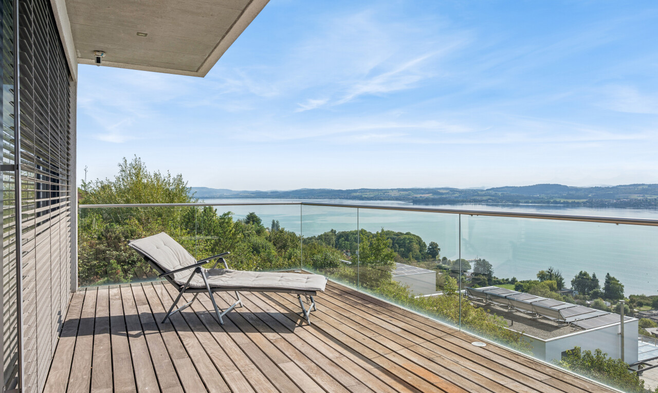 balkon mit water view, seesicht, view focus, deck, und from property