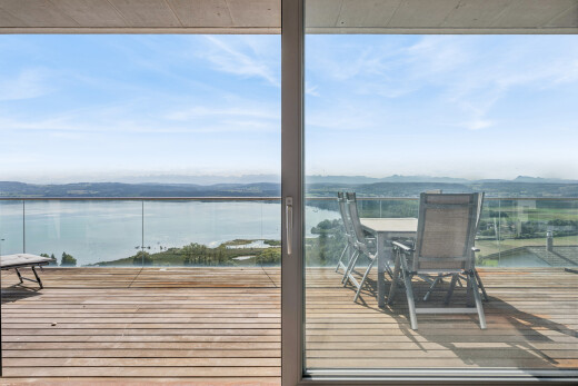 terrasse mit water view, seesicht, view focus, day time, und deck
