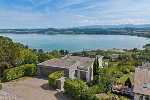 seesicht mit water view, seesicht, day time, property visible, und lake view