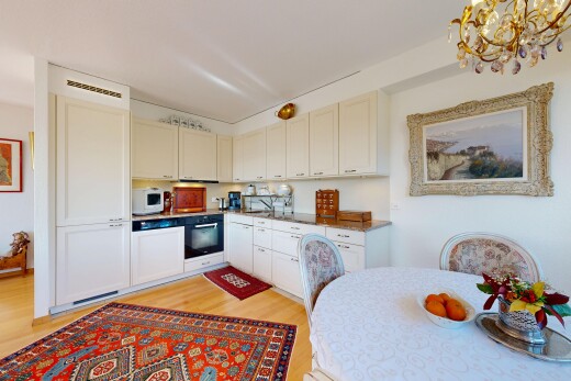 küche mit wood finish floor, holzfußboden, drywall, gipskartonwand, und ofen