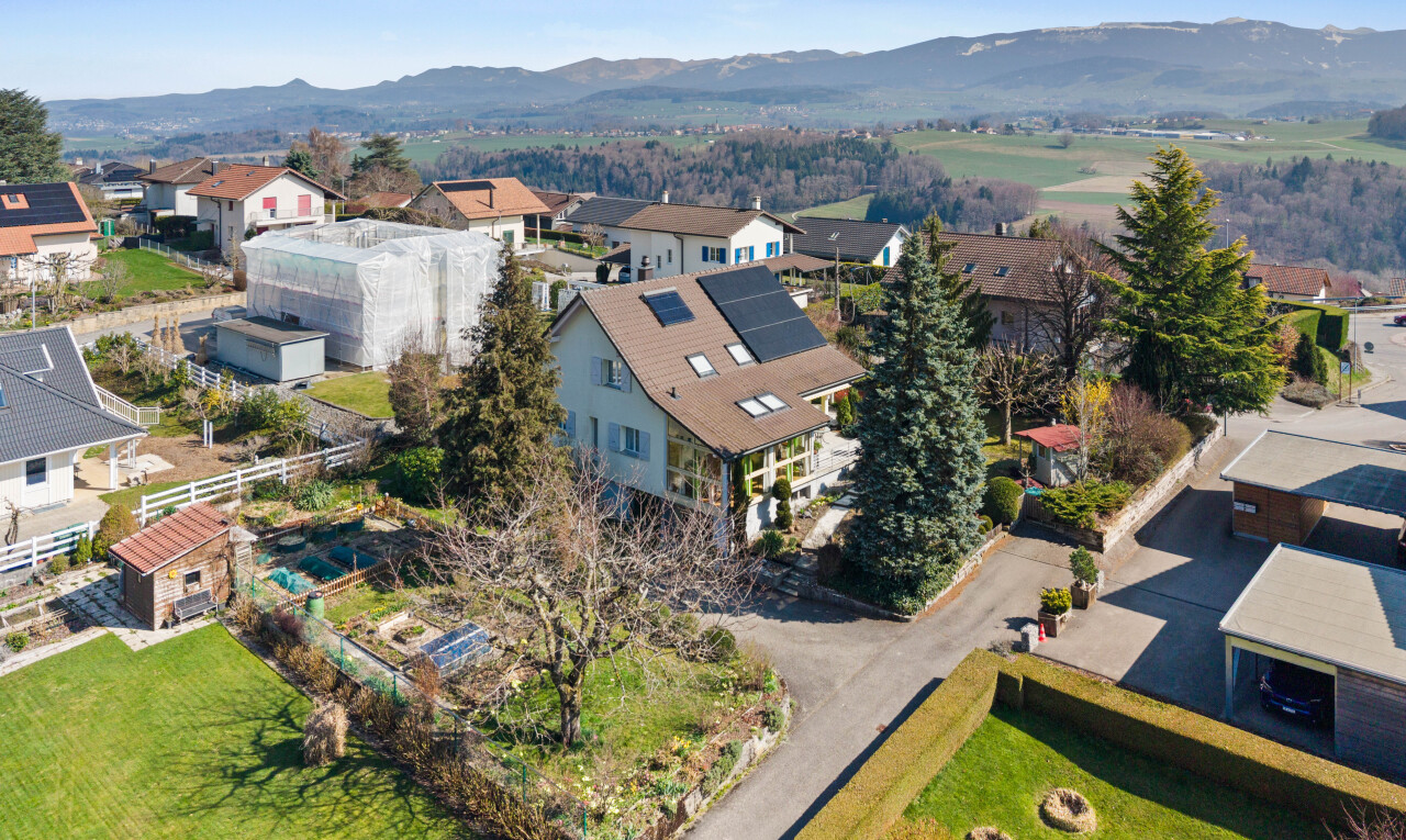 außenansicht mit residential view, wohngebietblick, day time, mountain view, und blick auf die berge