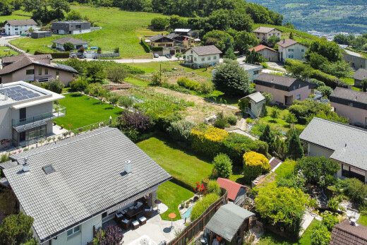 façade avec residential view et vue résidentielle