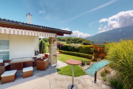 terrasse mit day time, wohnraum im freien, terrasse, blick auf die berge, und mountain view