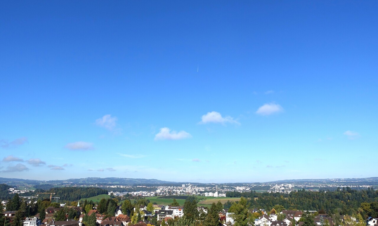 extérieur du bâtiment avec vue résidentielle, residential view, et day time