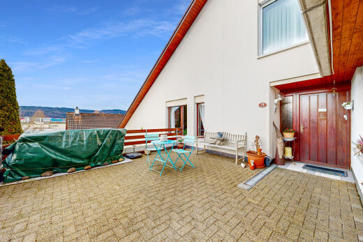 façade avec bardage en stuc, from property, day time, et terrasse