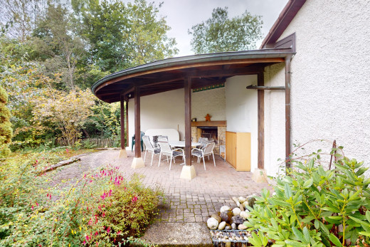 außenansicht mit terrasse