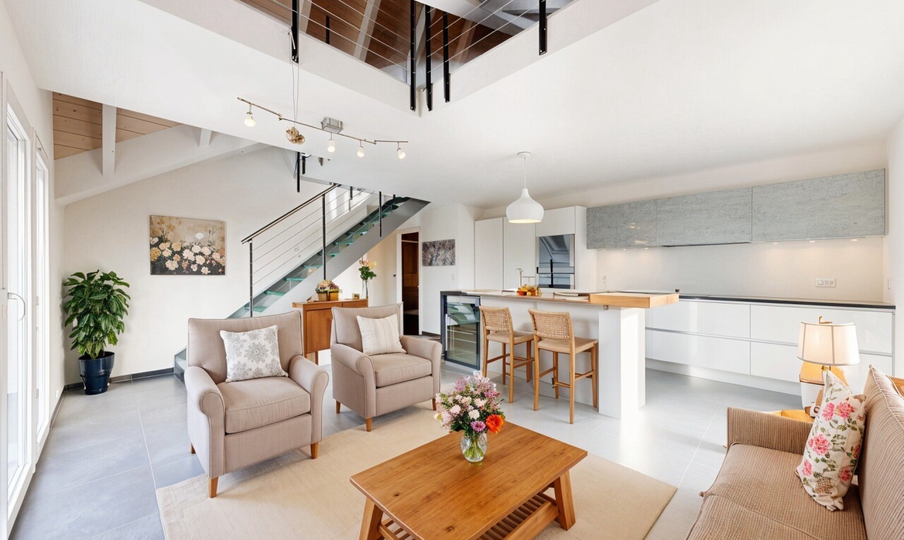 view of unfurnished living room