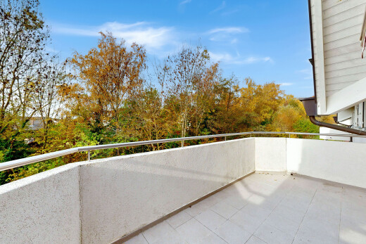 terrasse avec from property et day time