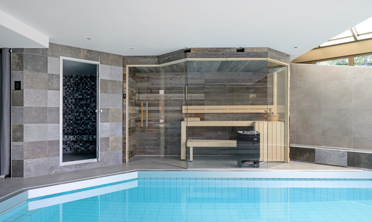 piscine avec inside community, ascenseur, et piscine