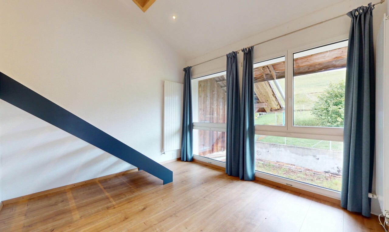 chambre avec lumière naturelle, natural light, inside property, cloison sèche, et drywall
