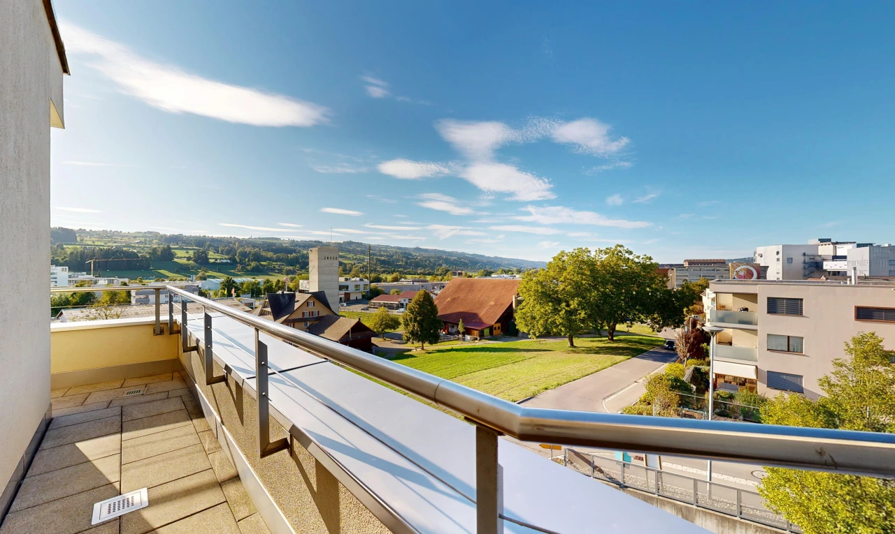 balkon mit balkon, view focus, from property, und day time