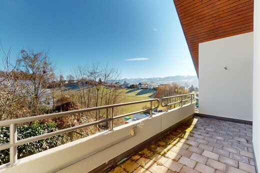balcon avec day time, balcon, et from property