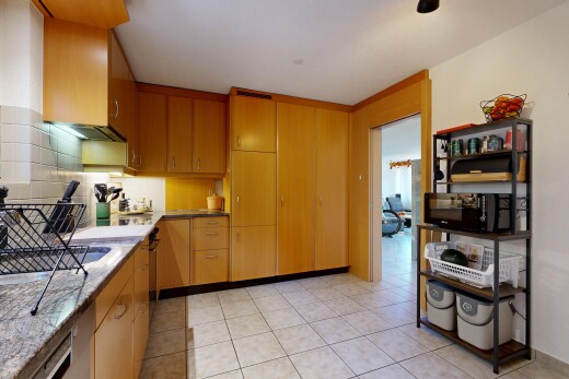 küche mit light floor, fliesenboden, tile floor, gipskartonwand, und drywall