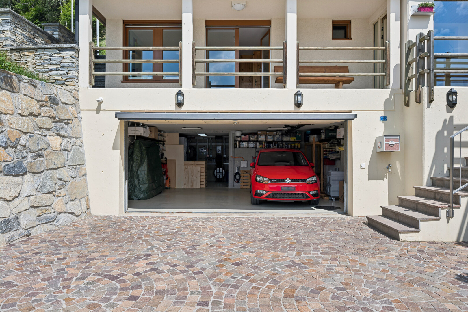 parking avec allée