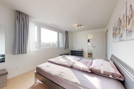 room with ensuite bathroom