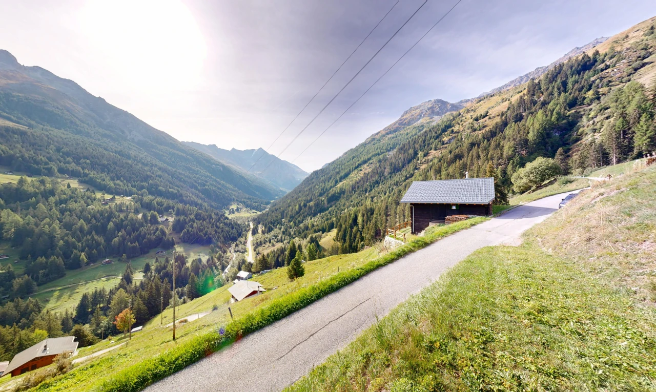 vue sur la montagne avec mountain view, vue sur la montagne, power lines view, rural view, et vue rurale