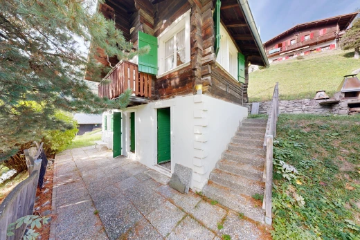 façade avec property visible, from property, escaliers, et bardage horizontal