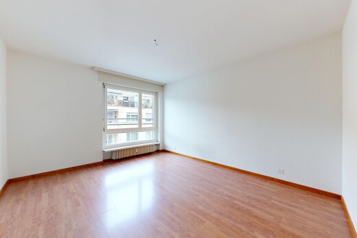 leerer raum mit natürliches licht, natural light, gipskartonwand, drywall, und holzfußboden