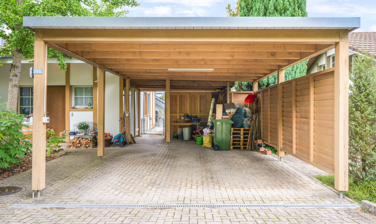 parken mit day time und carport angeschlossen
