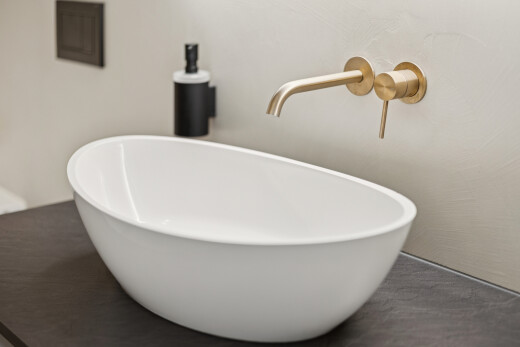 einzelheiten mit interior, wall, bathroom, bad, und waschbecken