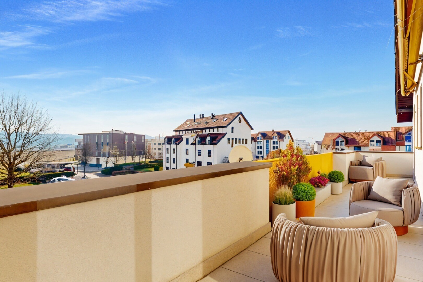balcon avec from property, day time, terrasse, residential view, et vue résidentielle
