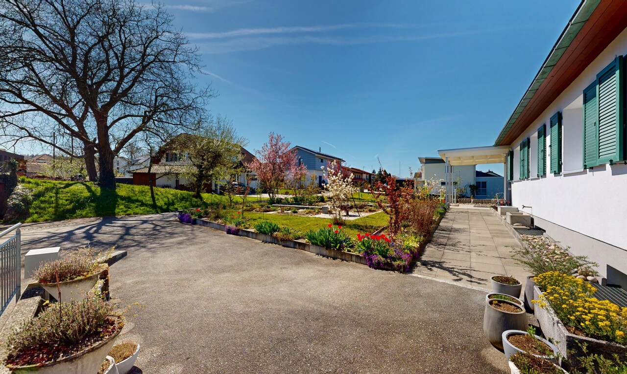 terrasse avec day time, residential view, et vue résidentielle