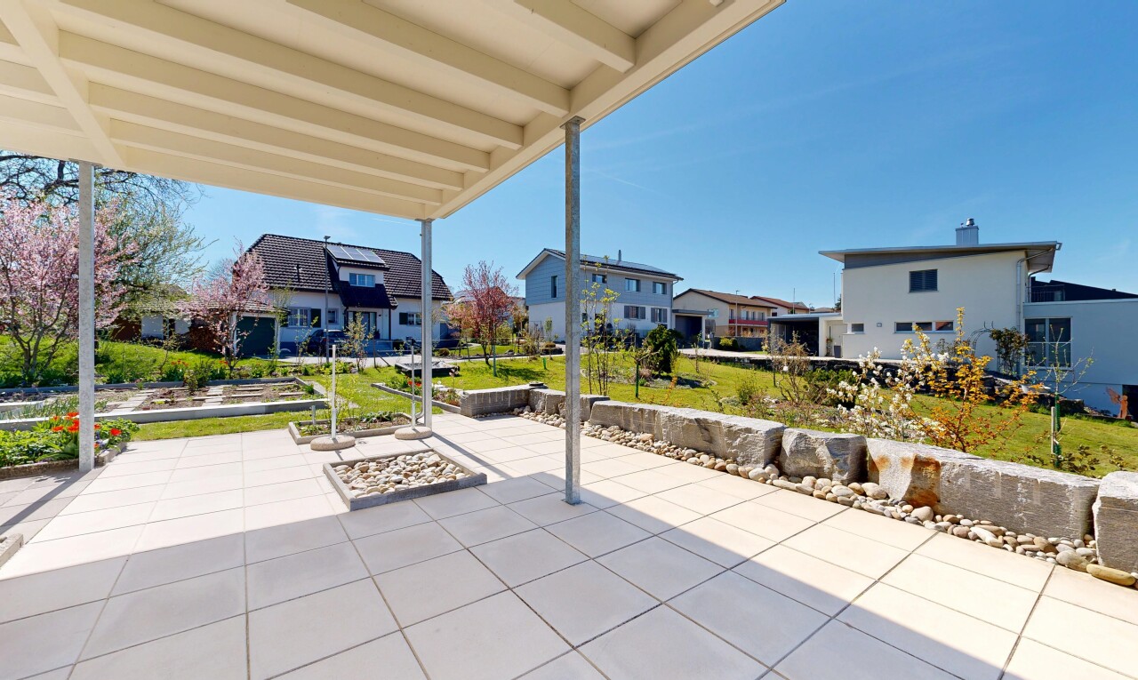 terrasse avec residential view, vue résidentielle, day time, et terrasse