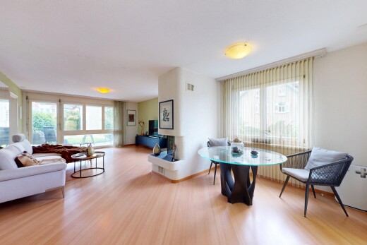 wohn- / esszimmer mit natural light, natürliches licht, inside property, drywall, und gipskartonwand