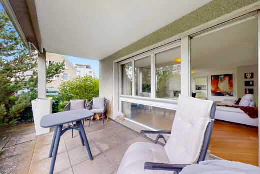 terrasse mit day time und terrasse