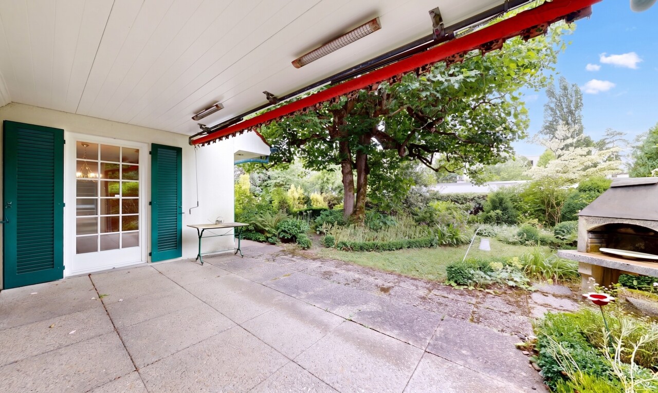 terrasse mit from property, terrasse, und day time