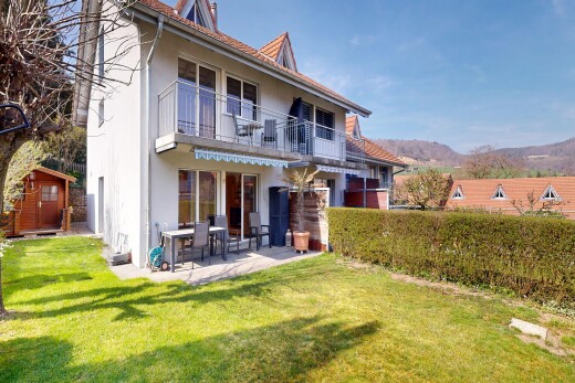 façade avec balcon, terrasse, day time, bardage en stuc, et from property