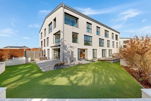 outdoor house featuring a patio area and stucco siding