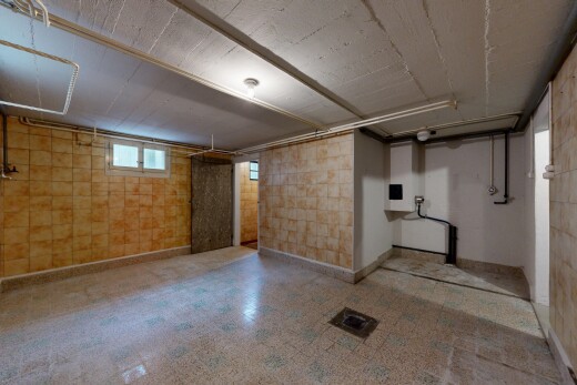 parking avec inside property et ventilation