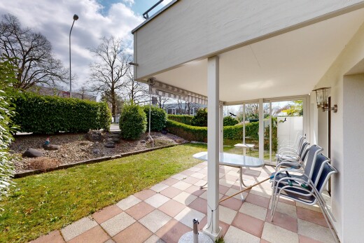 terrasse mit terrasse, from property, und day time