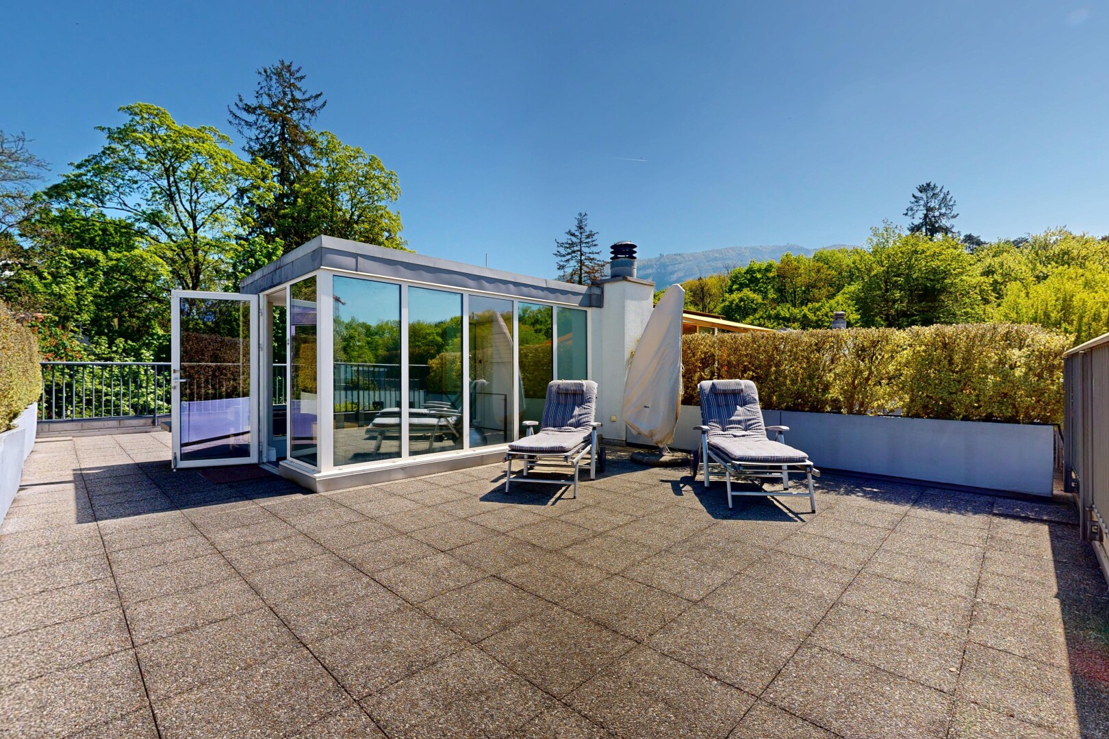 terrasse avec day time, terrasse, et from property