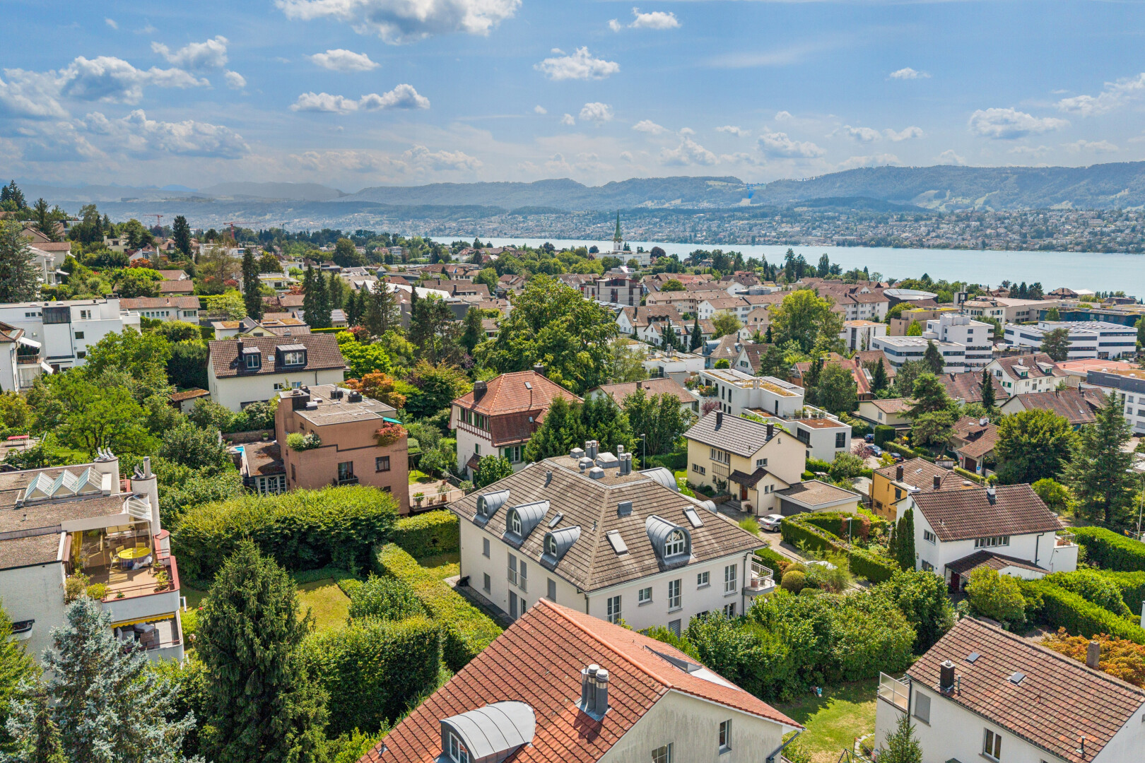 blick auf die berge mit day time, mountain view, blick auf die berge, residential view, und wohngebietblick