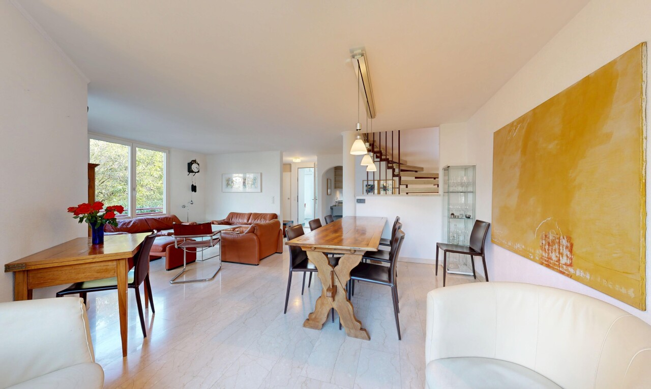 salon / salle à manger avec inside property, cloison sèche, drywall, lumière naturelle, et natural light