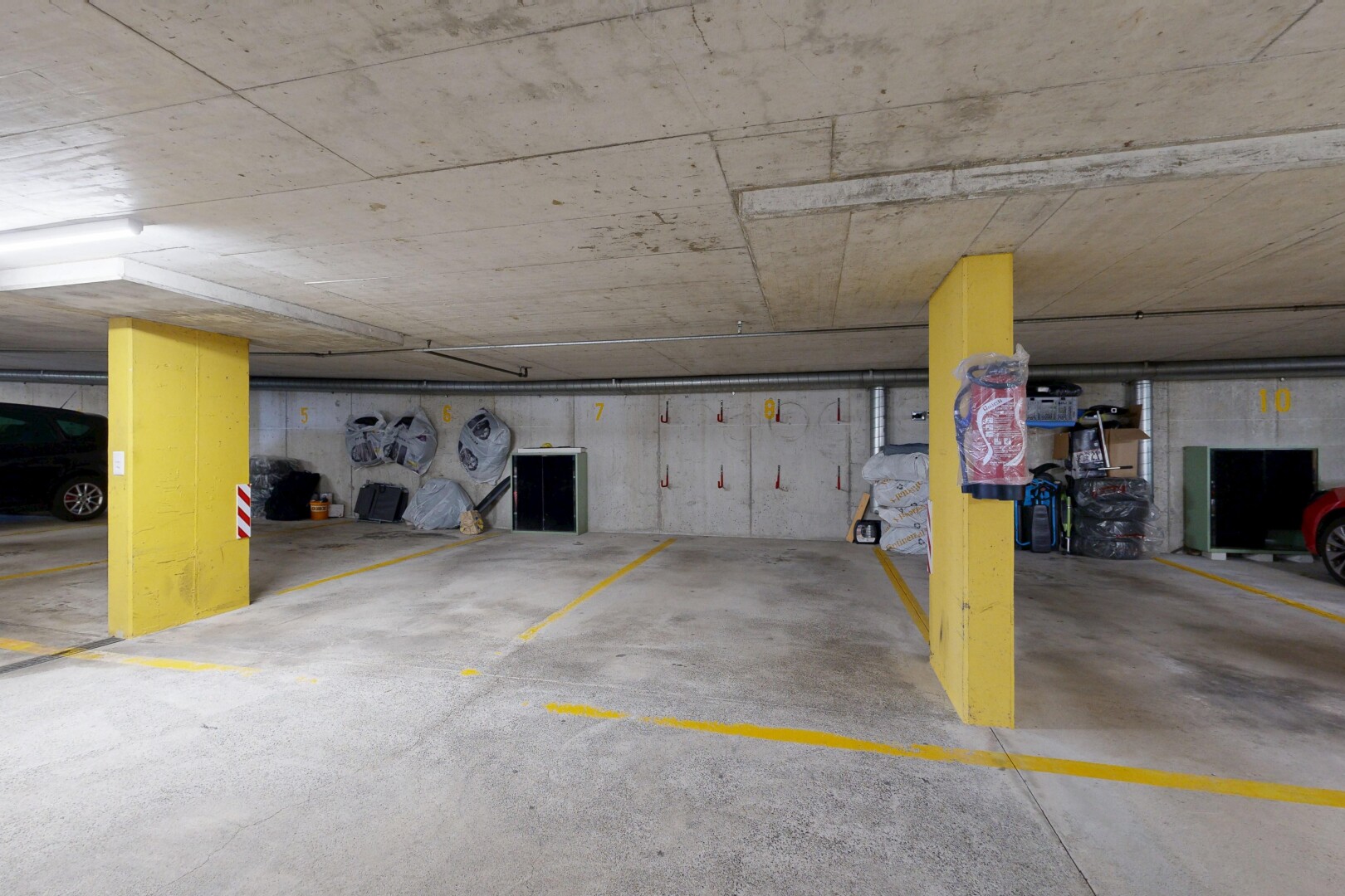 parking avec parking souterrain et inside community