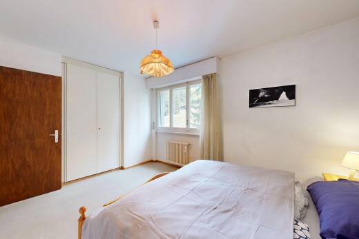 chambre avec cloison sèche, drywall, lumière naturelle, natural light, et inside property