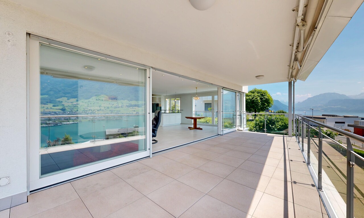 terrasse mit mountain view, blick auf die berge, from property, und day time