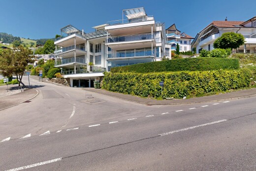 view of apartment building / complex